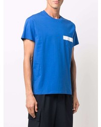 blaues T-Shirt mit einem Rundhalsausschnitt von MACKINTOSH