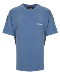 blaues T-Shirt mit einem Rundhalsausschnitt von We11done