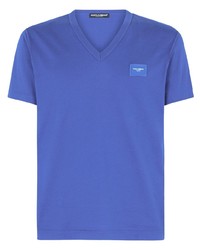blaues T-Shirt mit einem V-Ausschnitt von Dolce & Gabbana