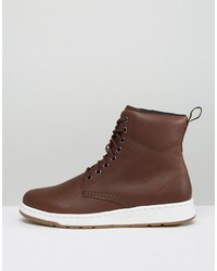 braune Arbeitsstiefel von Dr. Martens