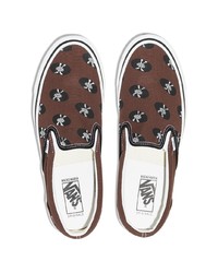 braune bedruckte Slip-On Sneakers aus Segeltuch von Vans