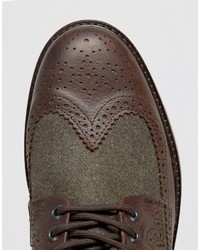 braune Brogue Stiefel aus Leder von Fred Perry