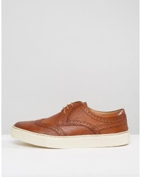 braune Brogues von Base London