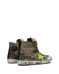 braune Camouflage hohe Sneakers aus Segeltuch von Golden Goose