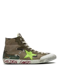 braune Camouflage hohe Sneakers aus Segeltuch von Golden Goose