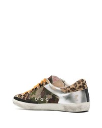 braune Camouflage Segeltuch niedrige Sneakers von Golden Goose