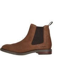 braune Chelsea Boots aus Wildleder von Clarks