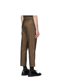 braune Chinohose von Prada