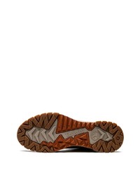 braune Chukka-Stiefel aus Wildleder von Timberland