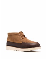 braune Chukka-Stiefel aus Wildleder von UGG