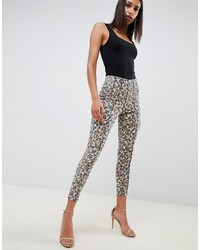 braune enge Jeans mit Leopardenmuster von ASOS DESIGN