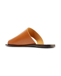 braune flache Sandalen aus Leder von Atp Atelier