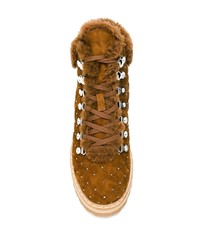 braune flache Stiefel mit einer Schnürung aus Wildleder von Le Silla