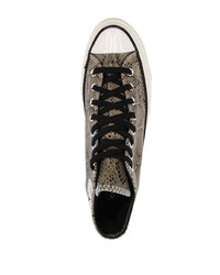 braune hohe Sneakers aus Leder mit Schlangenmuster von Converse