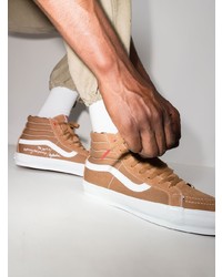 braune hohe Sneakers aus Segeltuch von Vans