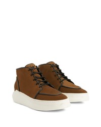 braune hohe Sneakers aus Wildleder von Giuseppe Zanotti