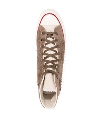 braune hohe Sneakers aus Wildleder von Converse