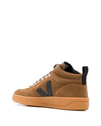 braune hohe Sneakers aus Wildleder von Veja