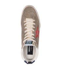 braune hohe Sneakers aus Wildleder von Golden Goose