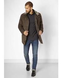 braune Jacke mit einer Kentkragen und Knöpfen von S4 JACKETS