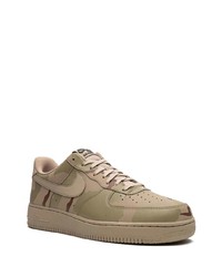 braune Leder niedrige Sneakers von Nike