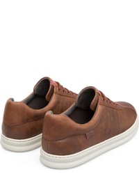 braune Leder niedrige Sneakers von Camper
