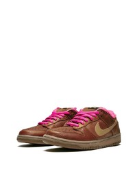 braune Leder niedrige Sneakers von Nike