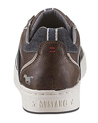 braune Leder niedrige Sneakers von Mustang Shoes