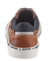 braune Leder niedrige Sneakers von Mustang Shoes