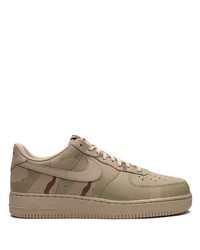 braune Leder niedrige Sneakers von Nike