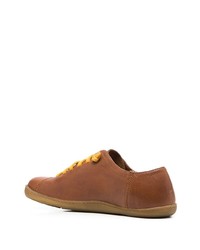 braune Leder niedrige Sneakers von Camper