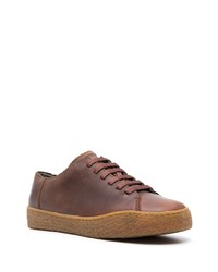 braune Leder niedrige Sneakers von Camper