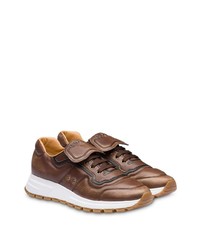 braune Leder niedrige Sneakers von Prada