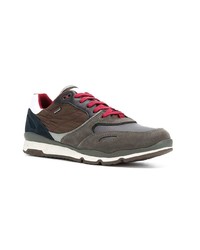 braune Leder niedrige Sneakers von Geox