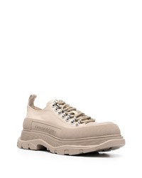 braune Leder niedrige Sneakers von Alexander McQueen