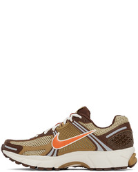 braune Leder Sportschuhe von Nike