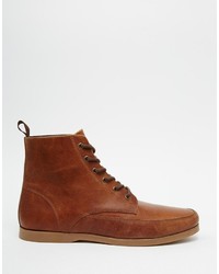 braune Lederstiefel von Asos