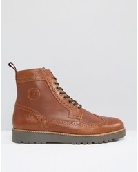 braune Lederstiefel von Fred Perry