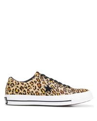 braune niedrige Sneakers mit Leopardenmuster
