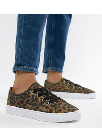 braune niedrige Sneakers mit Leopardenmuster von ASOS DESIGN