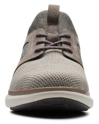 braune niedrige Sneakers von Clarks