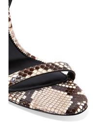 braune Sandalen mit Schlangenmuster von Tom Ford