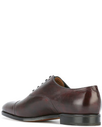 braune Schuhe aus Leder von John Lobb