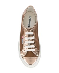 braune Segeltuch niedrige Sneakers von Superga