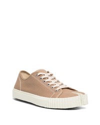 braune Segeltuch niedrige Sneakers von Maison Margiela