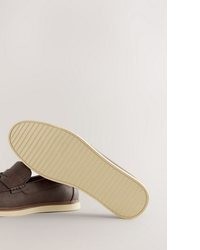 braune Slipper mit Quasten von next