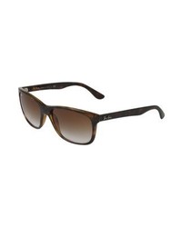 braune Sonnenbrille von Ray-Ban