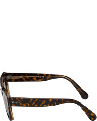 braune Sonnenbrille von Ray-Ban