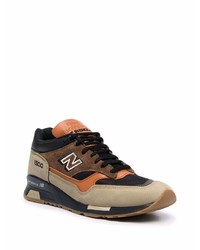 braune Sportschuhe von New Balance