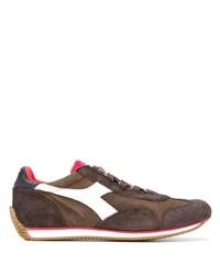 braune Sportschuhe von Diadora